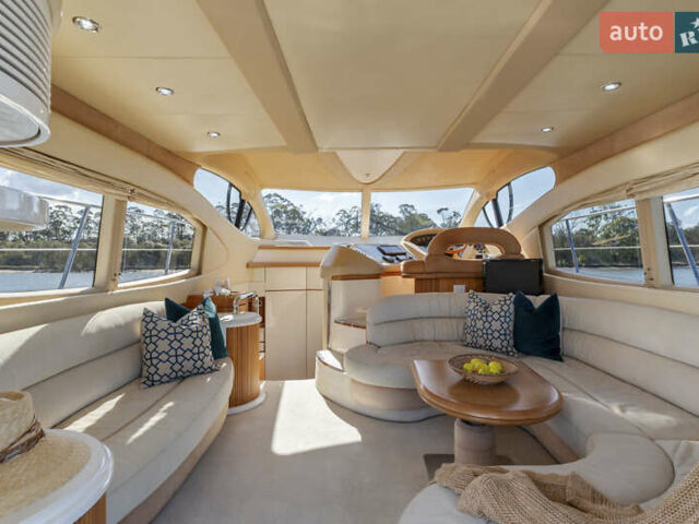 Азімут Flybridge-Range, об'ємом двигуна 0 л та пробігом 1 тис. км за 203054 $, фото 5 на Automoto.ua