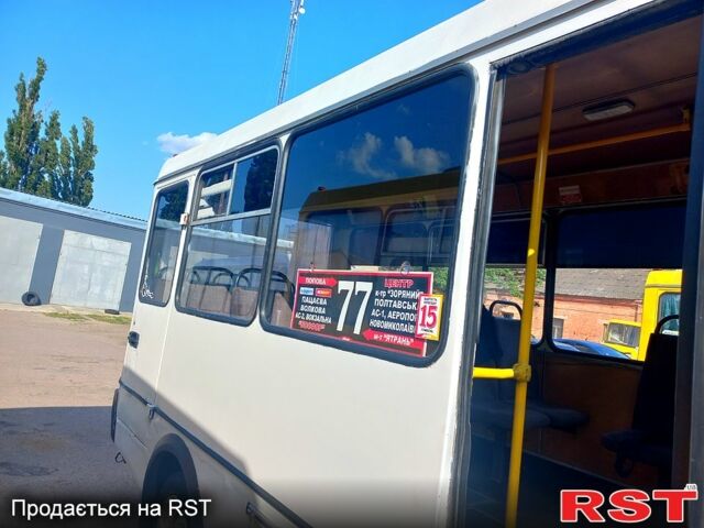 БАЗ 2215, объемом двигателя 2.4 л и пробегом 421 тыс. км за 3200 $, фото 1 на Automoto.ua