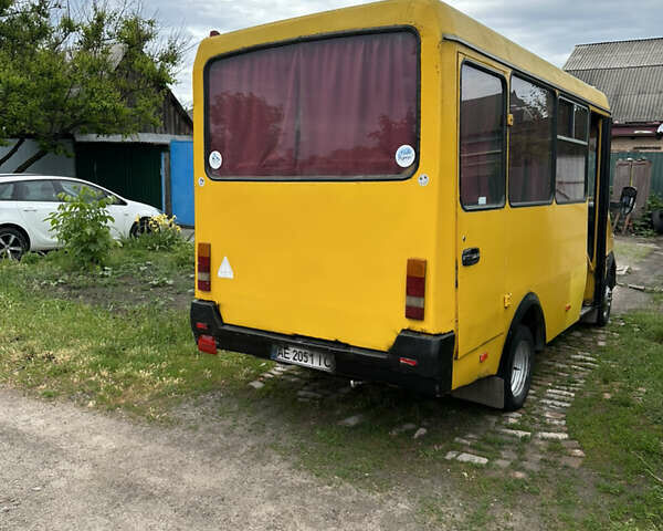 Желтый БАЗ 2215, объемом двигателя 2.4 л и пробегом 1 тыс. км за 2200 $, фото 1 на Automoto.ua
