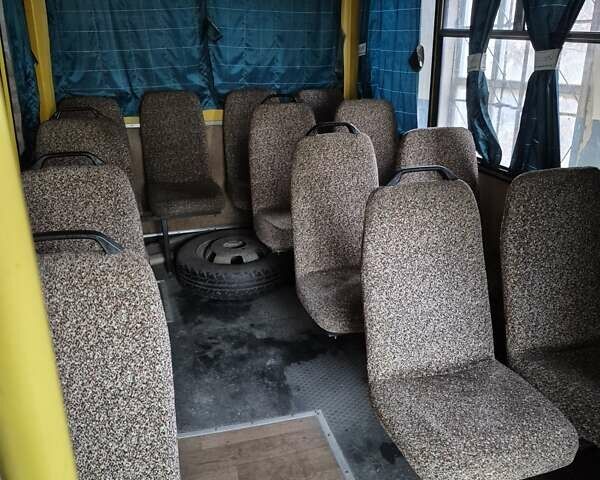 Желтый БАЗ 22154, объемом двигателя 2.46 л и пробегом 200 тыс. км за 1500 $, фото 2 на Automoto.ua
