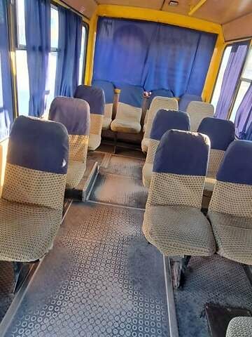 Жовтий БАЗ 3215 Дельфин, об'ємом двигуна 2.5 л та пробігом 350 тис. км за 3300 $, фото 12 на Automoto.ua