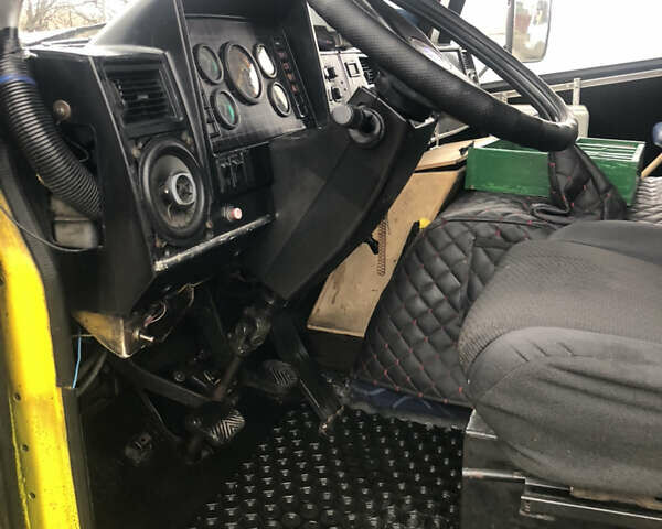 Жовтий БАЗ А 074 Еталон, об'ємом двигуна 5.7 л та пробігом 200 тис. км за 5500 $, фото 15 на Automoto.ua