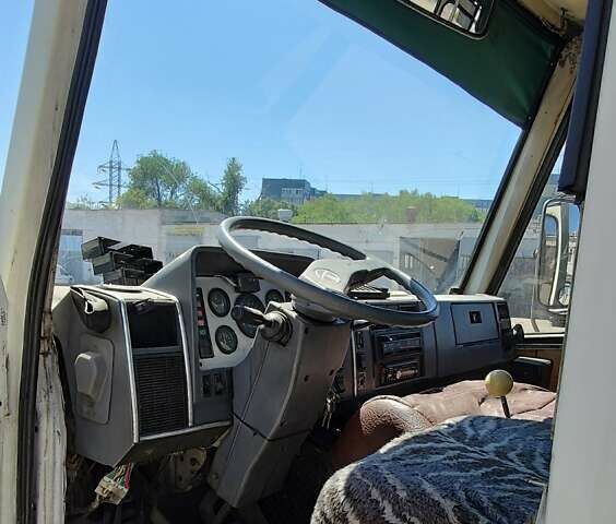 Білий БАЗ А 079 Еталон, об'ємом двигуна 5.7 л та пробігом 700 тис. км за 5000 $, фото 5 на Automoto.ua