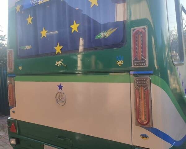 Белый БАЗ А 079 Эталон, объемом двигателя 5.7 л и пробегом 69 тыс. км за 11200 $, фото 9 на Automoto.ua