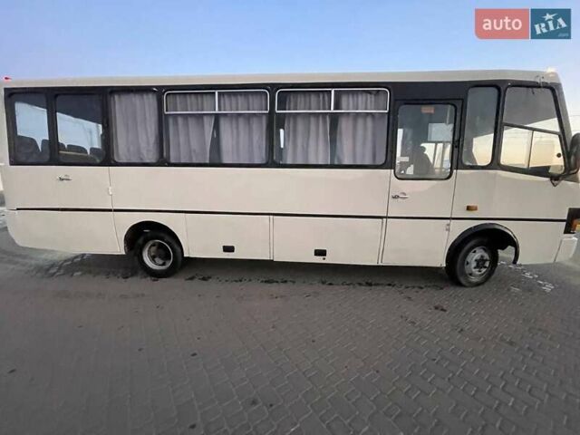 Белый БАЗ А 079 Эталон, объемом двигателя 5.7 л и пробегом 400 тыс. км за 6800 $, фото 3 на Automoto.ua