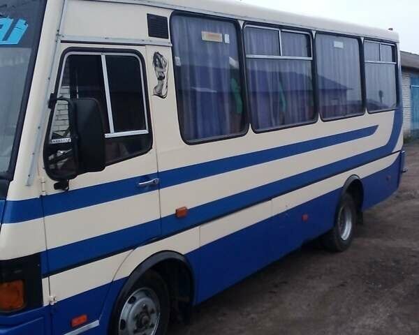Белый БАЗ А 079 Эталон, объемом двигателя 5.7 л и пробегом 500 тыс. км за 11000 $, фото 1 на Automoto.ua