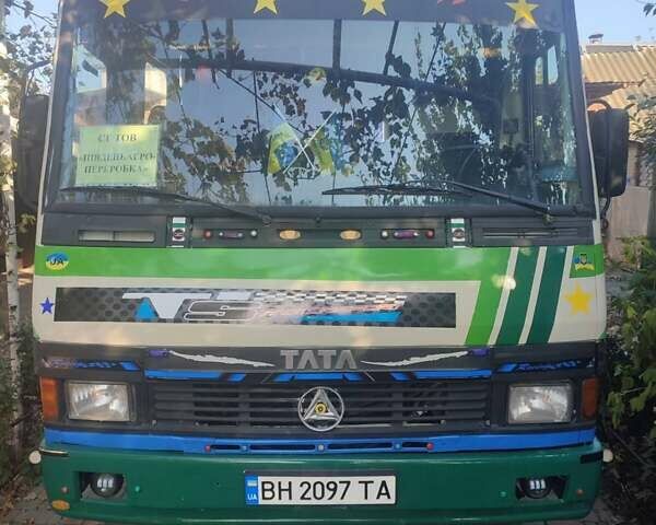 Белый БАЗ А 079 Эталон, объемом двигателя 5.7 л и пробегом 69 тыс. км за 11200 $, фото 2 на Automoto.ua