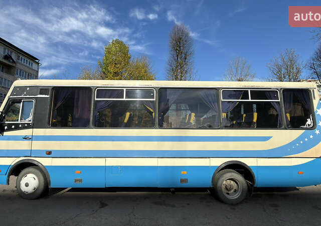 БАЗ А 079 Эталон 2008 в Дрогобыче на Automoto.ua Белый БАЗ А 079 Эталон, объемом двигателя 5.68 л и пробегом 500 тыс. км за 9000 $, фото 6 на Automoto.ua
