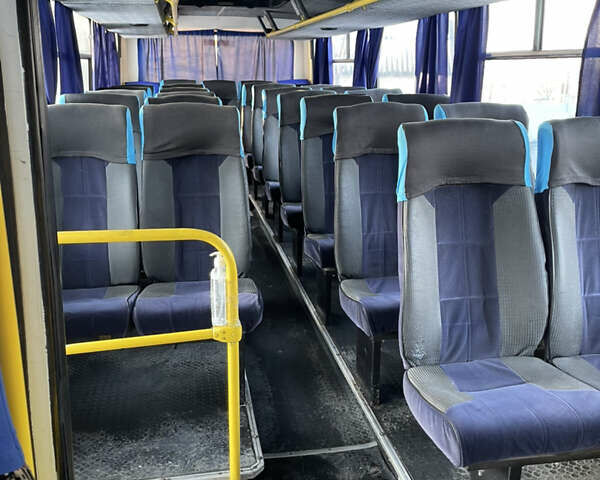 Белый БАЗ А 079 Эталон, объемом двигателя 5.7 л и пробегом 333 тыс. км за 12800 $, фото 1 на Automoto.ua
