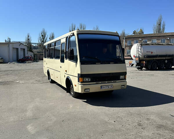 Бежевий БАЗ А 079 Еталон, об'ємом двигуна 5.67 л та пробігом 500 тис. км за 12000 $, фото 9 на Automoto.ua