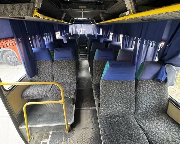 Бежевый БАЗ А 079 Эталон, объемом двигателя 5.68 л и пробегом 450 тыс. км за 8200 $, фото 5 на Automoto.ua
