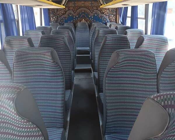 Фиолетовый БАЗ А 079 Эталон, объемом двигателя 0 л и пробегом 100 тыс. км за 12500 $, фото 5 на Automoto.ua