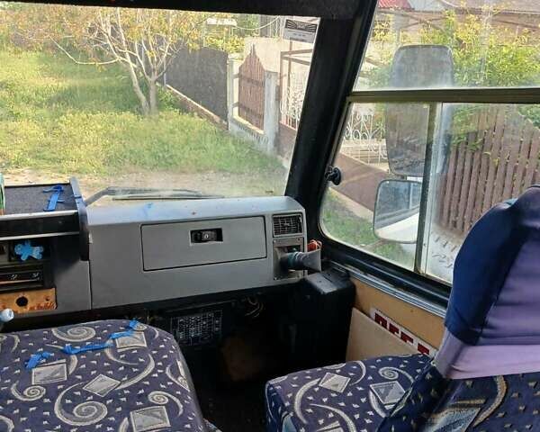 БАЗ А 079 Эталон, объемом двигателя 5.7 л и пробегом 400 тыс. км за 3800 $, фото 13 на Automoto.ua