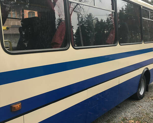 БАЗ А 079 Эталон, объемом двигателя 5.7 л и пробегом 380 тыс. км за 20000 $, фото 3 на Automoto.ua