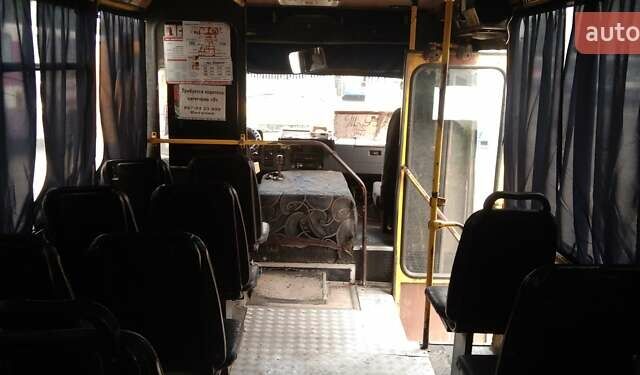 Желтый БАЗ А 079 Эталон, объемом двигателя 5.7 л и пробегом 500 тыс. км за 2888 $, фото 2 на Automoto.ua