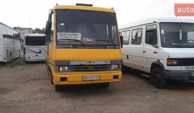 Желтый БАЗ А 079 Эталон, объемом двигателя 5.7 л и пробегом 500 тыс. км за 2888 $, фото 5 на Automoto.ua