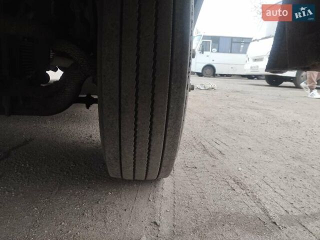 Желтый БАЗ А 079 Эталон, объемом двигателя 5.68 л и пробегом 570 тыс. км за 2300 $, фото 10 на Automoto.ua