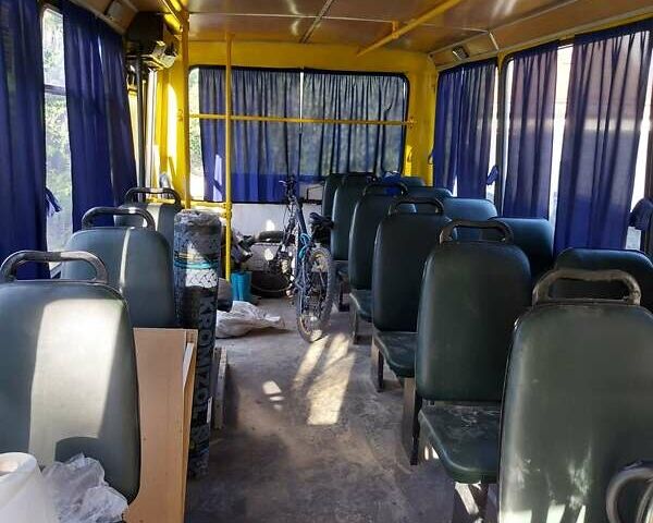 Желтый БАЗ А 079 Эталон, объемом двигателя 5.68 л и пробегом 300 тыс. км за 2000 $, фото 1 на Automoto.ua