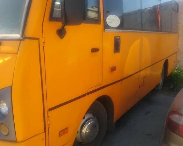 Желтый БАЗ А 079 Эталон, объемом двигателя 5.7 л и пробегом 715 тыс. км за 3900 $, фото 2 на Automoto.ua