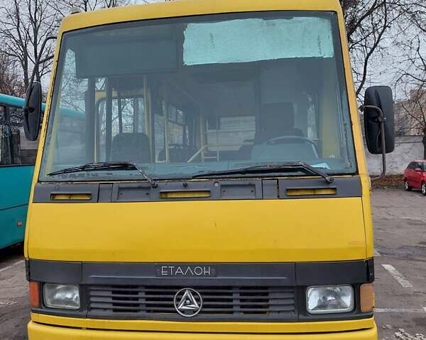 Желтый БАЗ А 079 Эталон, объемом двигателя 5.68 л и пробегом 500 тыс. км за 5700 $, фото 1 на Automoto.ua