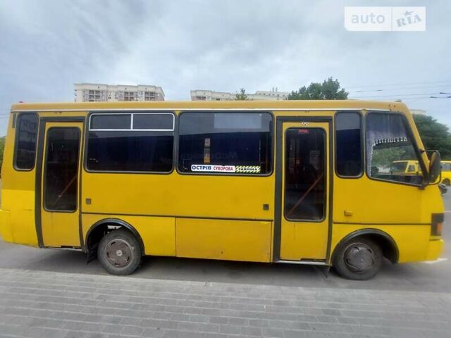 Желтый БАЗ А 079 Эталон, объемом двигателя 5.68 л и пробегом 100 тыс. км за 8000 $, фото 1 на Automoto.ua