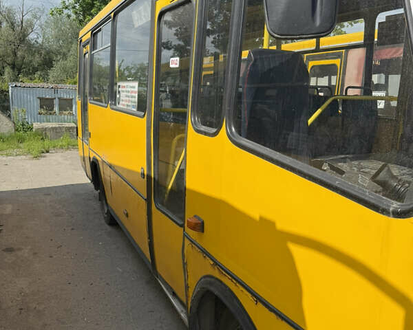 Желтый БАЗ А 079 Эталон, объемом двигателя 5.68 л и пробегом 800 тыс. км за 3800 $, фото 3 на Automoto.ua