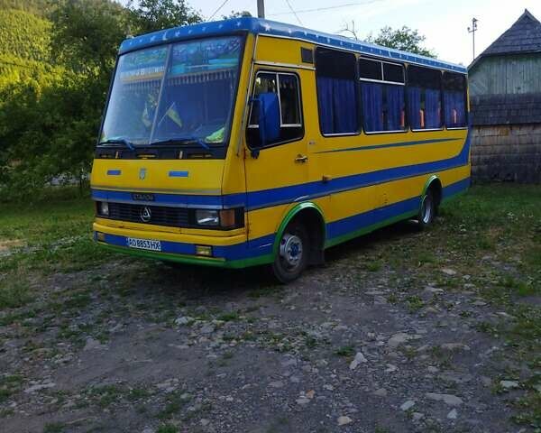 Желтый БАЗ А 079 Эталон, объемом двигателя 5.68 л и пробегом 300 тыс. км за 6000 $, фото 1 на Automoto.ua