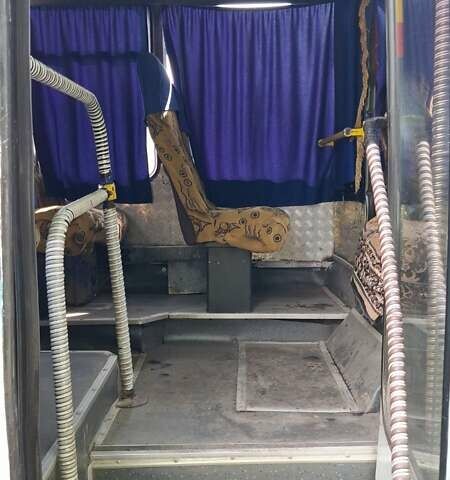 Желтый БАЗ А 079 Эталон, объемом двигателя 4.58 л и пробегом 250 тыс. км за 6500 $, фото 4 на Automoto.ua