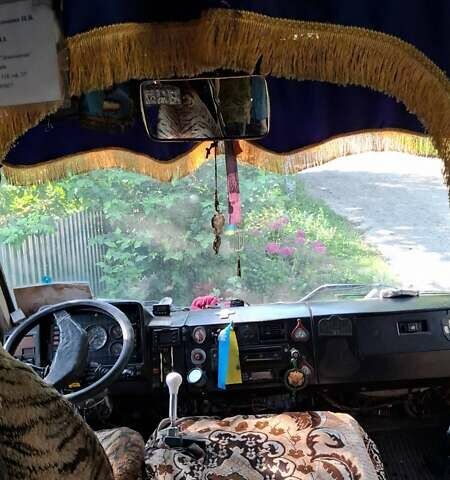 Желтый БАЗ А 079 Эталон, объемом двигателя 4.58 л и пробегом 250 тыс. км за 6500 $, фото 6 на Automoto.ua