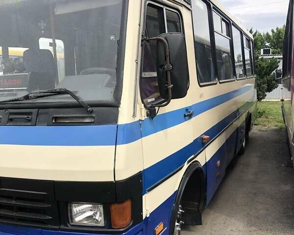 Синий БАЗ А 079 Эталон, объемом двигателя 5.7 л и пробегом 1 тыс. км за 16000 $, фото 3 на Automoto.ua