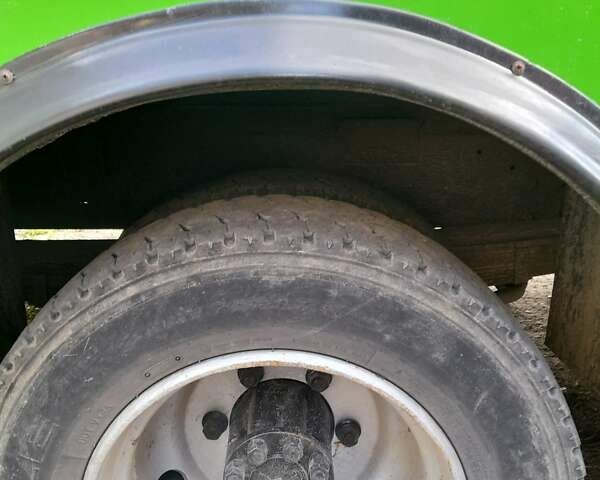 Зеленый БАЗ А 079 Эталон, объемом двигателя 5.7 л и пробегом 100 тыс. км за 8800 $, фото 7 на Automoto.ua