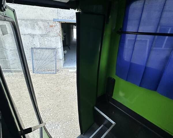 Зелений БАЗ А 079 Еталон, об'ємом двигуна 5.68 л та пробігом 550 тис. км за 12500 $, фото 16 на Automoto.ua