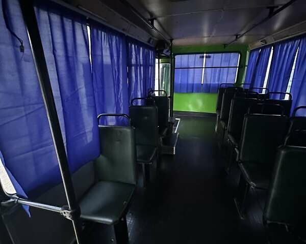 Зелений БАЗ А 079 Еталон, об'ємом двигуна 5.68 л та пробігом 550 тис. км за 12500 $, фото 13 на Automoto.ua