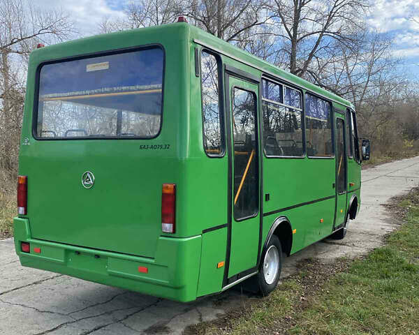 Зелений БАЗ А 079 Еталон, об'ємом двигуна 5.68 л та пробігом 630 тис. км за 19700 $, фото 5 на Automoto.ua