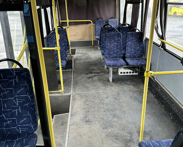 Белый БАЗ А 081 Эталон, объемом двигателя 5.8 л и пробегом 330 тыс. км за 10800 $, фото 7 на Automoto.ua