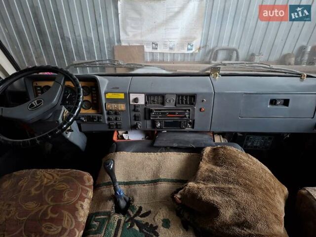 Белый БАЗ А079.23, объемом двигателя 5.7 л и пробегом 700 тыс. км за 8500 $, фото 9 на Automoto.ua