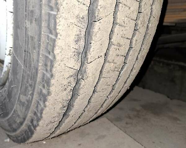 Белый БАЗ А079.23, объемом двигателя 5.7 л и пробегом 700 тыс. км за 8500 $, фото 12 на Automoto.ua