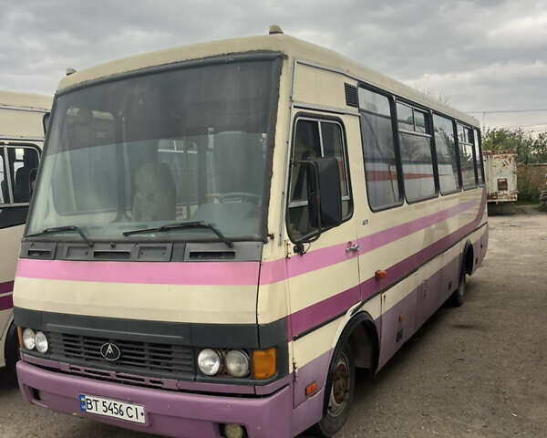 Белый БАЗ А079.23, объемом двигателя 5.68 л и пробегом 500 тыс. км за 8000 $, фото 4 на Automoto.ua
