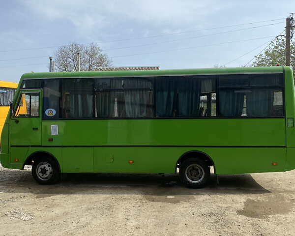 Зеленый БАЗ А079.23, объемом двигателя 5.7 л и пробегом 350 тыс. км за 8000 $, фото 4 на Automoto.ua