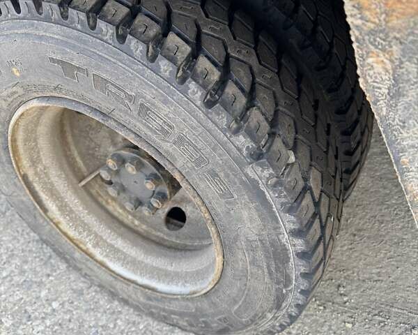 Белый БАЗ Т901.60, объемом двигателя 5.68 л и пробегом 400 тыс. км за 7500 $, фото 4 на Automoto.ua