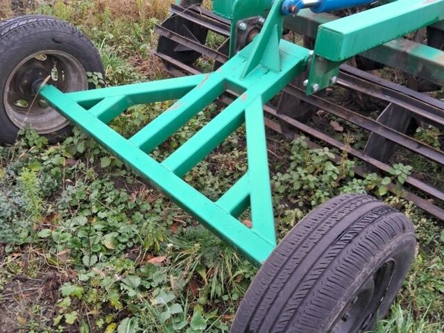 Зеленый БДТ 2.4, объемом двигателя 0 л и пробегом 0 тыс. км за 2438 $, фото 1 на Automoto.ua