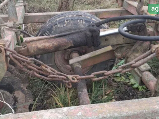 БДТ 3, об'ємом двигуна 0 л та пробігом 0 тис. км за 1100 $, фото 4 на Automoto.ua