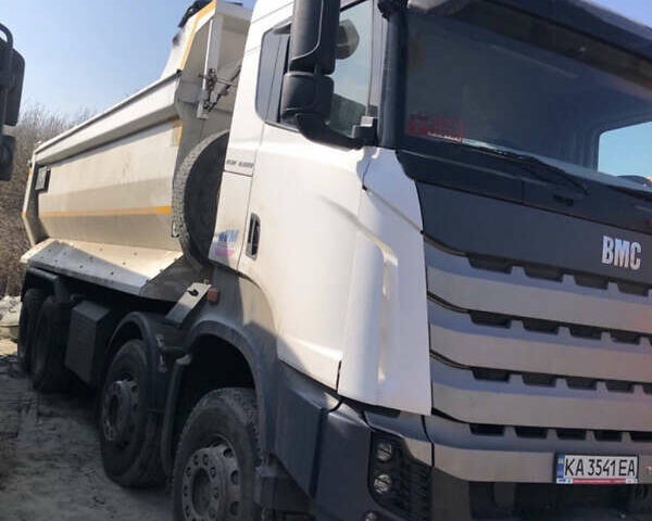 Белый БМС TGR 4340, объемом двигателя 8.9 л и пробегом 23 тыс. км за 95600 $, фото 1 на Automoto.ua