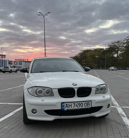 Белый БМВ 1 Серия, объемом двигателя 2 л и пробегом 240 тыс. км за 6700 $, фото 17 на Automoto.ua