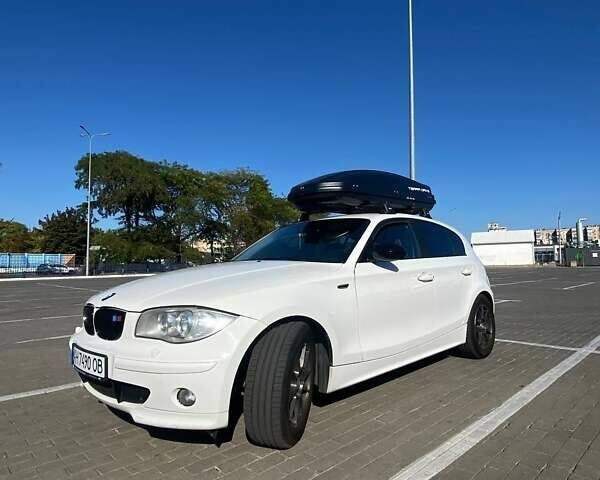 Белый БМВ 1 Серия, объемом двигателя 2 л и пробегом 240 тыс. км за 6300 $, фото 8 на Automoto.ua