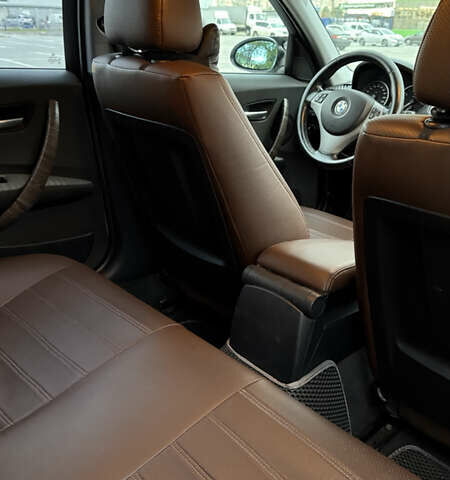 Белый БМВ 1 Серия, объемом двигателя 2 л и пробегом 240 тыс. км за 6700 $, фото 24 на Automoto.ua