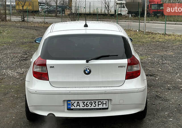 Белый БМВ 1 Серия, объемом двигателя 2 л и пробегом 138 тыс. км за 7899 $, фото 4 на Automoto.ua