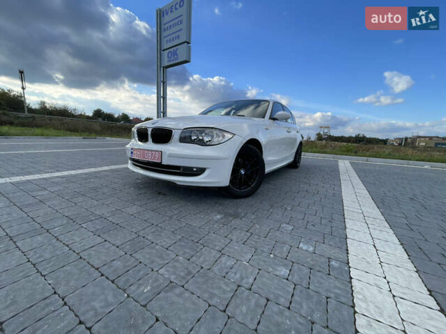 Белый БМВ 1 Серия, объемом двигателя 1.6 л и пробегом 257 тыс. км за 6300 $, фото 1 на Automoto.ua