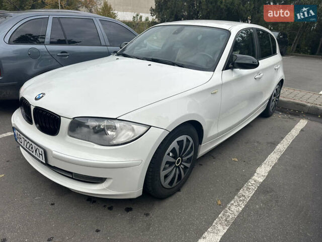 Белый БМВ 1 Серия, объемом двигателя 1.6 л и пробегом 211 тыс. км за 6200 $, фото 5 на Automoto.ua