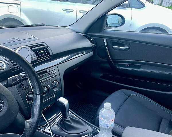 Белый БМВ 1 Серия, объемом двигателя 1.6 л и пробегом 120 тыс. км за 7500 $, фото 8 на Automoto.ua